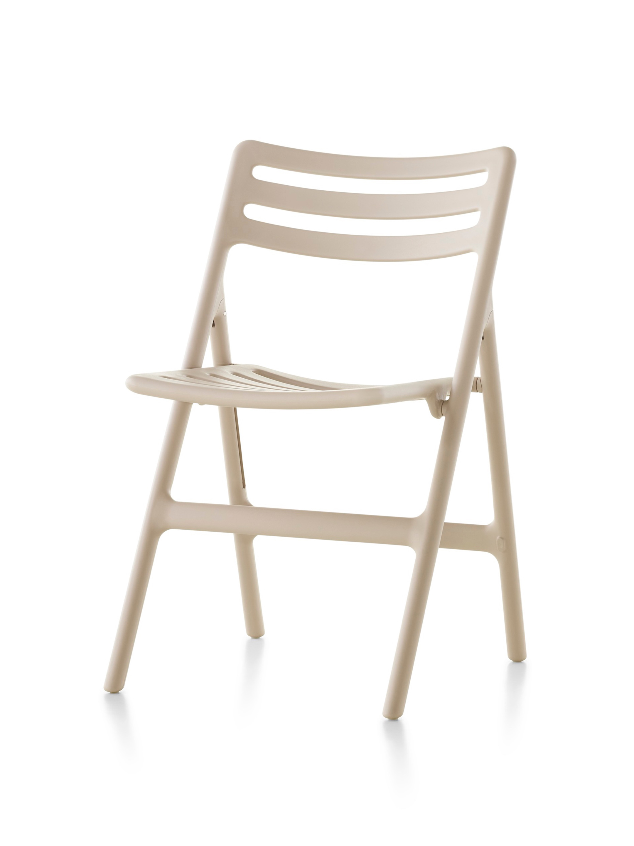 乐竞平台 - 坐具|户外椅|办公家具|设计师家具|Magis 折叠空气椅